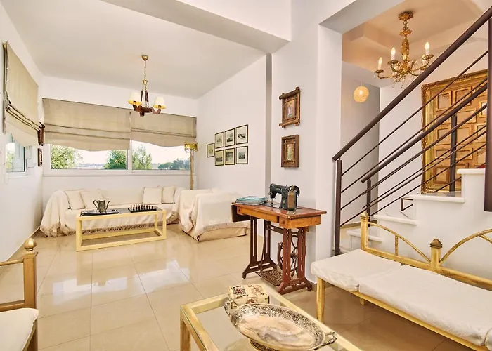 Contessa Irini Ferienhaus *